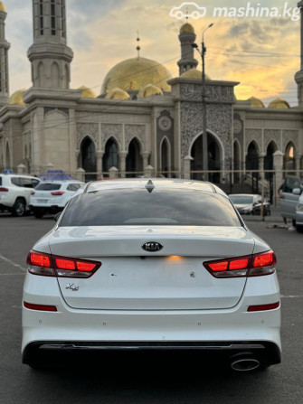 Kia K5 II Седан 2.0, 2019 Бишкек - изображение 5