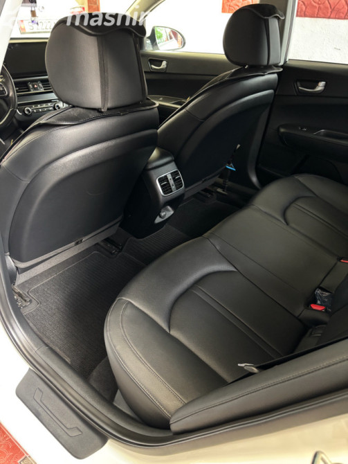 Kia K5 II Седан 2.0, 2018 Бишкек - сүрөт 8