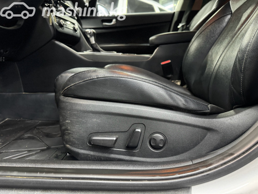 Kia K5 II Седан 2.0, 2020 Бишкек - сүрөт 6