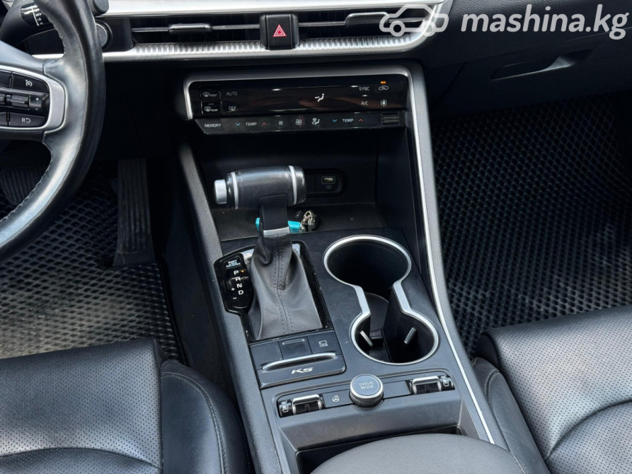 Kia K5 III Седан LPi 2.0, 2020 Бишкек - сүрөт 4