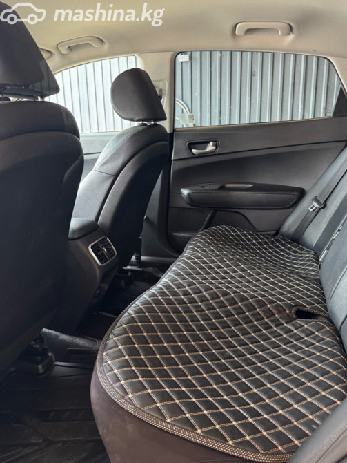 Kia K5 II Седан 2.0, 2018 Бишкек - изображение 9