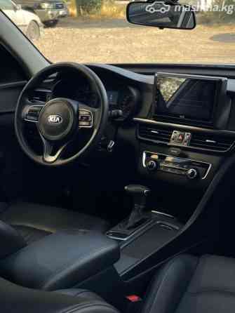 Kia K5 II Седан 2.0, 2015 Bishkek