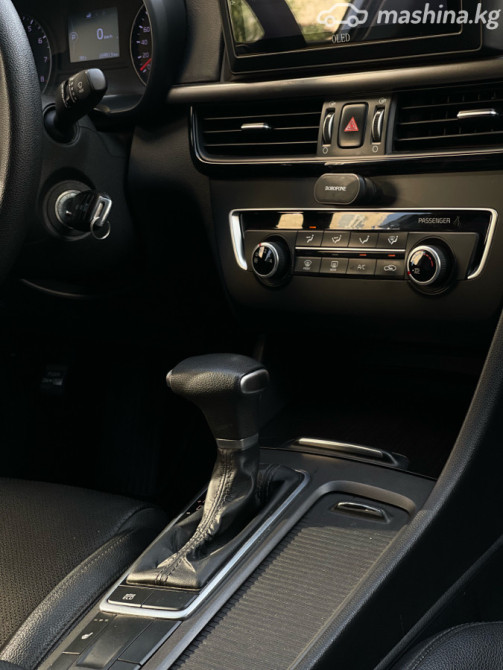 Kia K5 II Седан 2.0, 2015 Бишкек - изображение 5