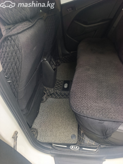 Kia K5 I Рестайлинг Седан 2.0, 2014 Bishkek - photo 9