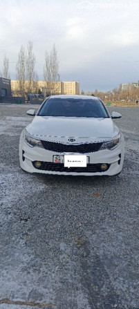 Kia K5 II Седан 2.0, 2017 Бишкек - сүрөт 1