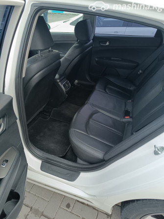 Kia K5 II Седан 2.0, 2019 Бишкек - изображение 6