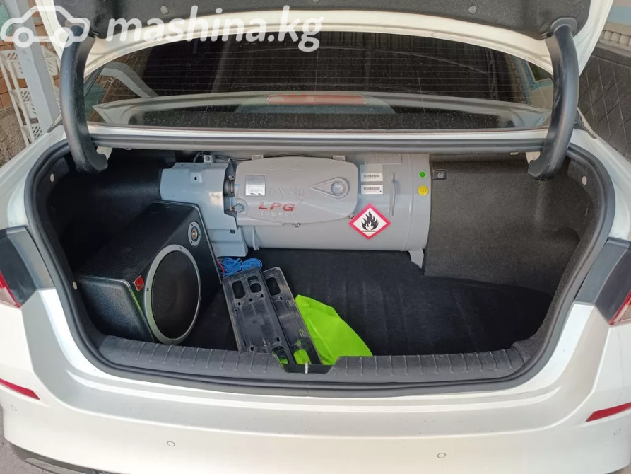 Kia K5 II Седан 2.0, 2019 Бишкек - сүрөт 8