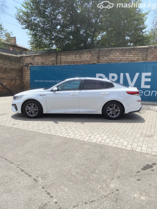 Kia K5 II Седан 2.0, 2017 Бишкек - сүрөт 1