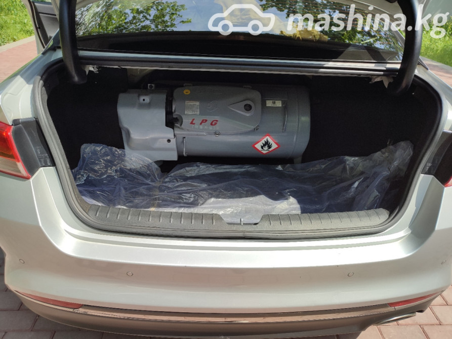 Kia K5 II Седан 2.0, 2017 Бишкек - сүрөт 9