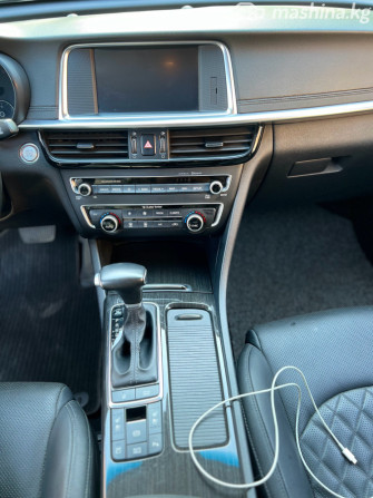 Kia K5 II Седан 2.0, 2018 Бишкек - изображение 5