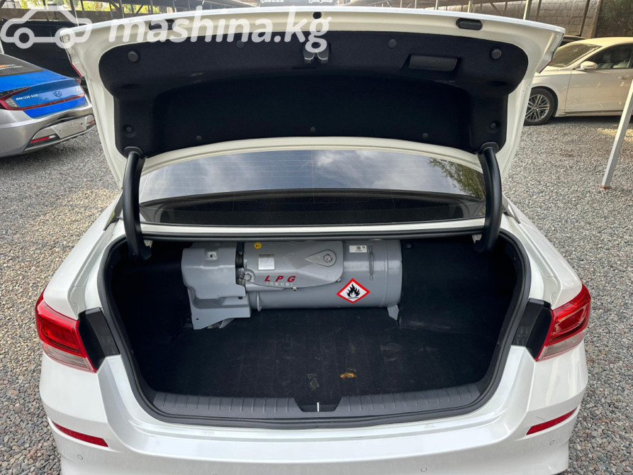Kia K5 II Седан 2.0, 2019 Бишкек - сүрөт 12