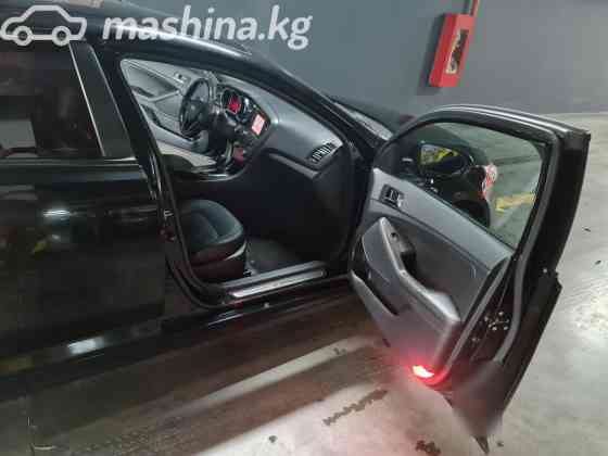 Kia K5 I Седан 2.0, 2011 Бишкек