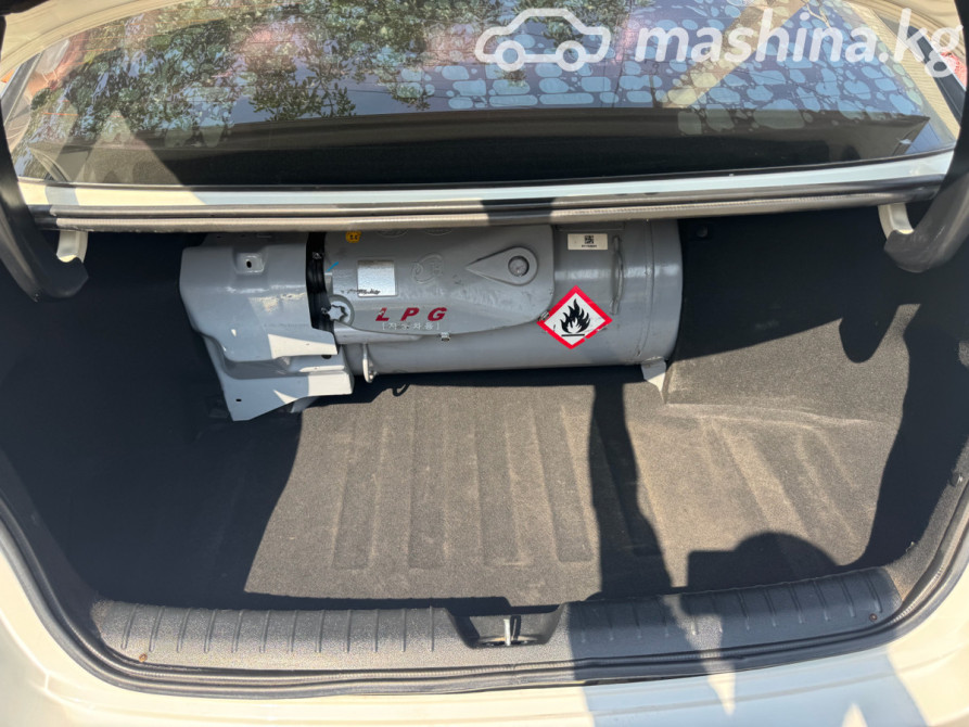 Kia K5 II Седан 2.0, 2017 Бишкек - сүрөт 9