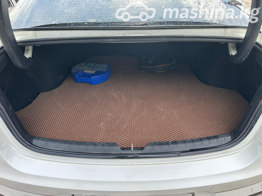 Kia K5 III Седан LPi 2.0, 2019 Бишкек - сүрөт 9