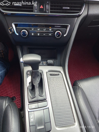 Kia K5 II Седан 2.0, 2019 Бишкек - сүрөт 8