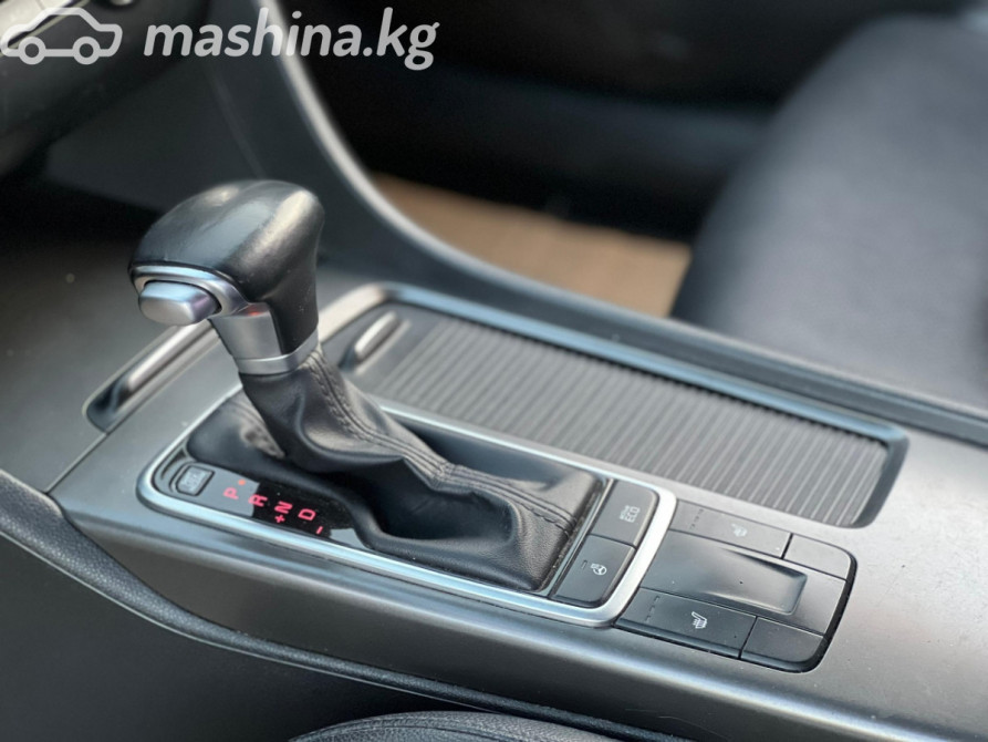 Kia K5 II Седан 2.0, 2018 Бишкек - сүрөт 10