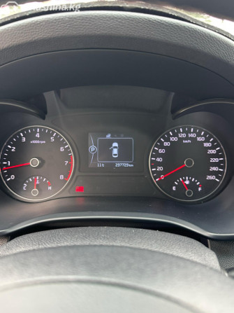 Kia K5 II Седан 2.0, 2017 Бишкек - сүрөт 12