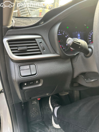 Kia K5 II Седан 2.0, 2018 Бишкек - сүрөт 7