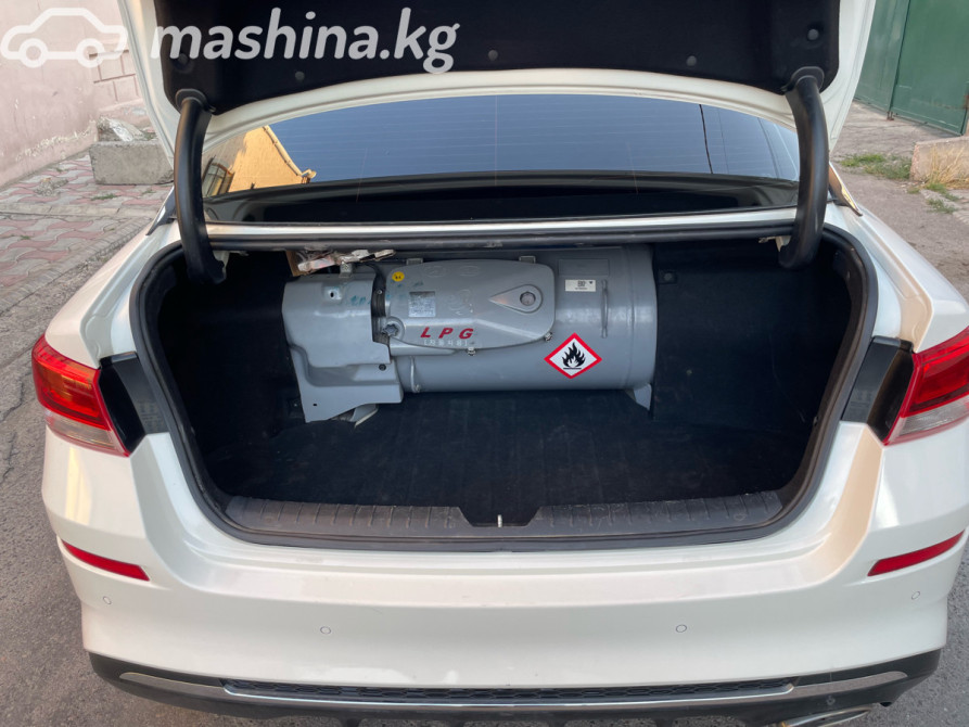 Kia K5 II Седан 2.0, 2019 Bishkek - photo 8