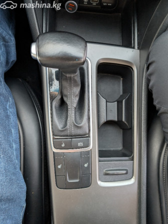 Kia K5 II Седан 2.0, 2019 Bishkek - photo 12