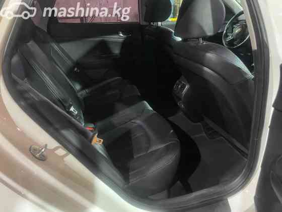 Kia K5 II Седан 2.0, 2018 Bishkek