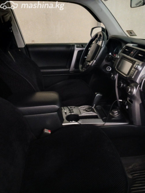 Toyota 4Runner V Рестайлинг 4.0, 2017 Бишкек - сүрөт 9