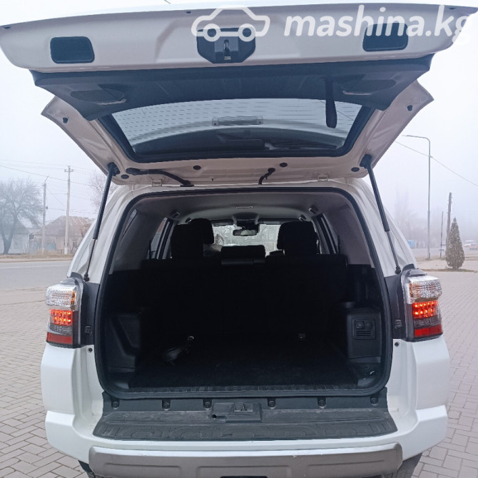 Toyota 4Runner V Рестайлинг 4.0, 2023 Бишкек - изображение 8