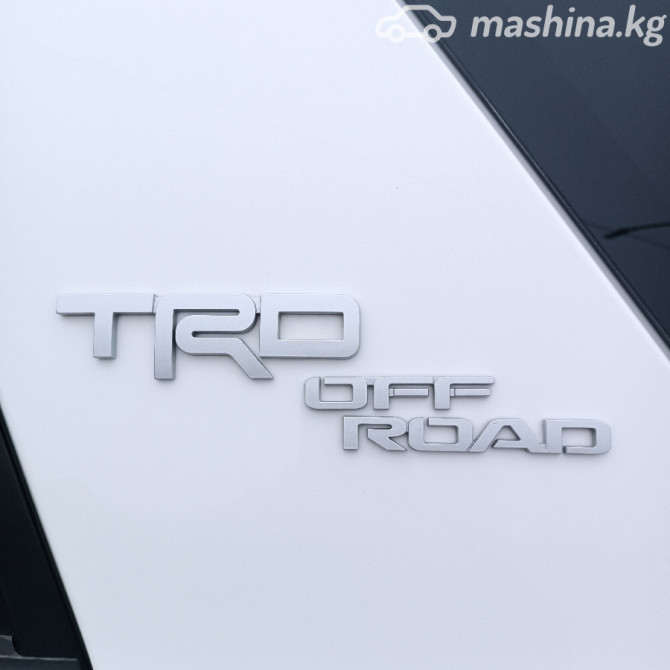 Toyota 4Runner V Рестайлинг 4.0, 2023 Бишкек - изображение 9