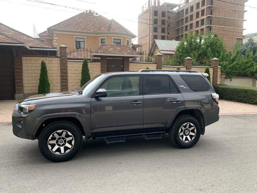 Toyota 4Runner V Рестайлинг 4.0, 2018 Бишкек - сүрөт 6