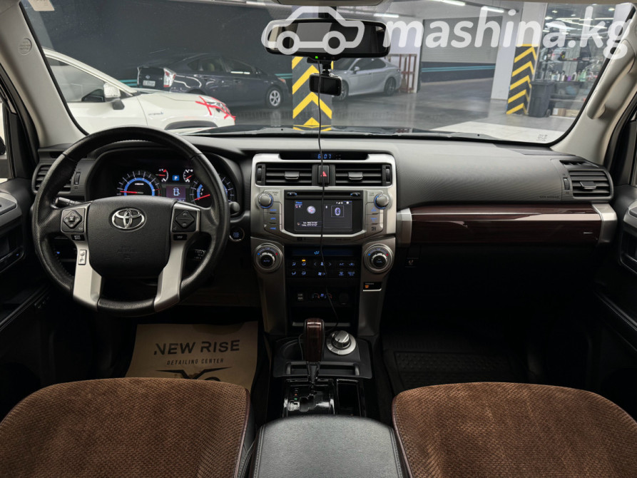 Toyota 4Runner V Рестайлинг 4.0, 2018 Bishkek - photo 5