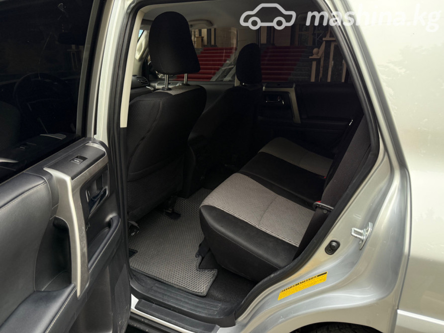 Toyota 4Runner V Рестайлинг 4.0, 2020 Бишкек - изображение 9