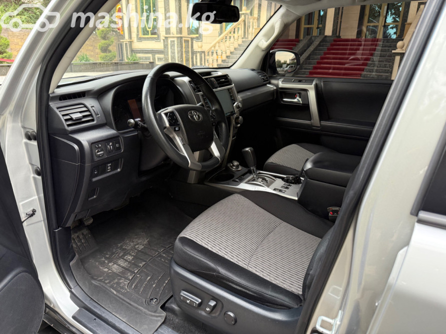 Toyota 4Runner V Рестайлинг 4.0, 2020 Бишкек - изображение 8
