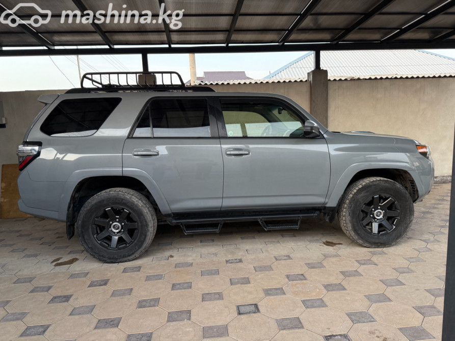 Toyota 4Runner V Рестайлинг 4.0, 2021 Бишкек - изображение 3