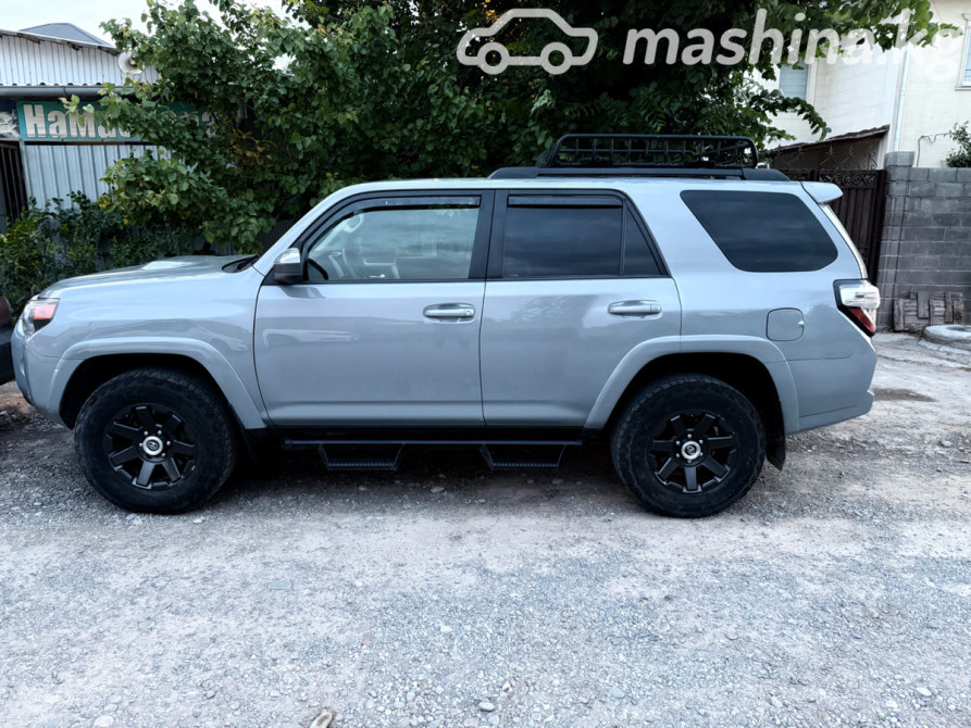Toyota 4Runner V Рестайлинг 4.0, 2021 Бишкек - изображение 9