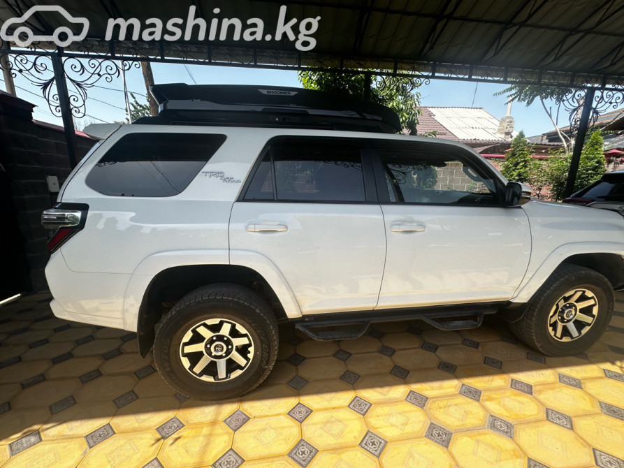 Toyota 4Runner V Рестайлинг 4.0, 2020 Бишкек - изображение 4