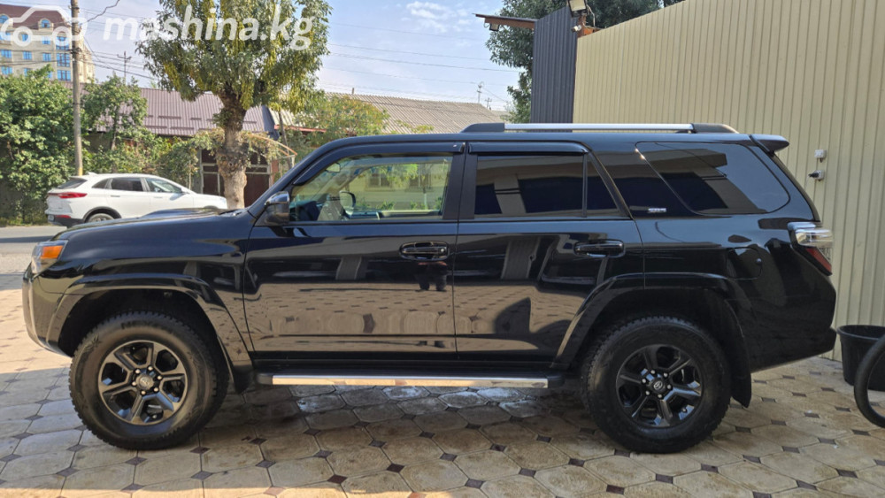 Toyota 4Runner V Рестайлинг 4.0, 2021 Бишкек - изображение 2