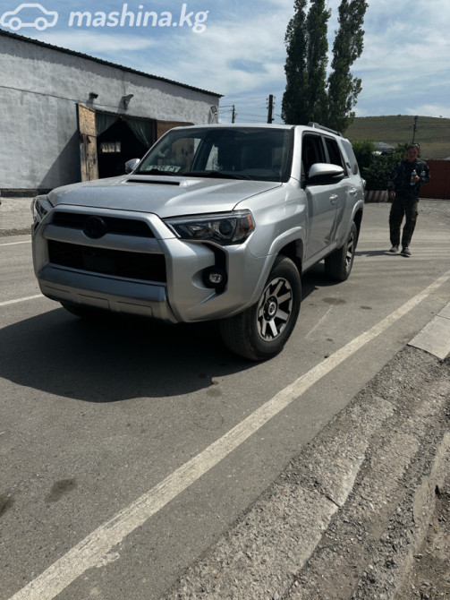 Toyota 4Runner V Рестайлинг 4.0, 2022 Бишкек - изображение 1