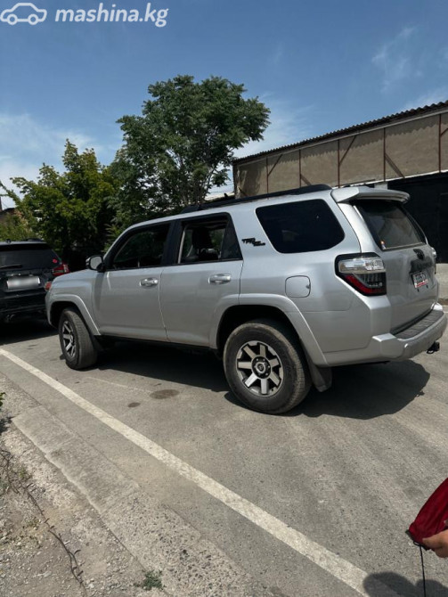 Toyota 4Runner V Рестайлинг 4.0, 2022 Бишкек - изображение 3