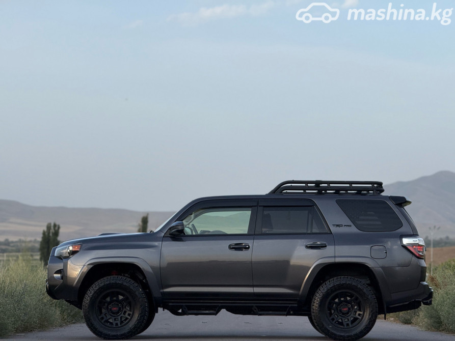 Toyota 4Runner V Рестайлинг 4.0, 2020 Бишкек - изображение 3