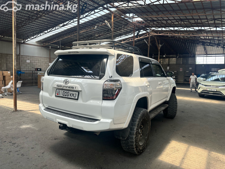 Toyota 4Runner V Рестайлинг 4.0, 2022 Бишкек - изображение 6