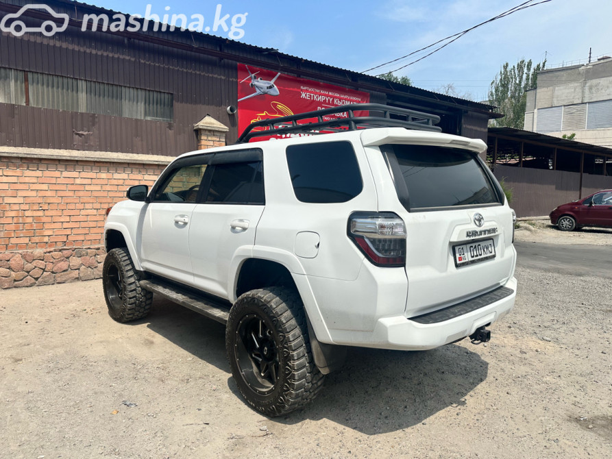 Toyota 4Runner V Рестайлинг 4.0, 2022 Бишкек - изображение 19