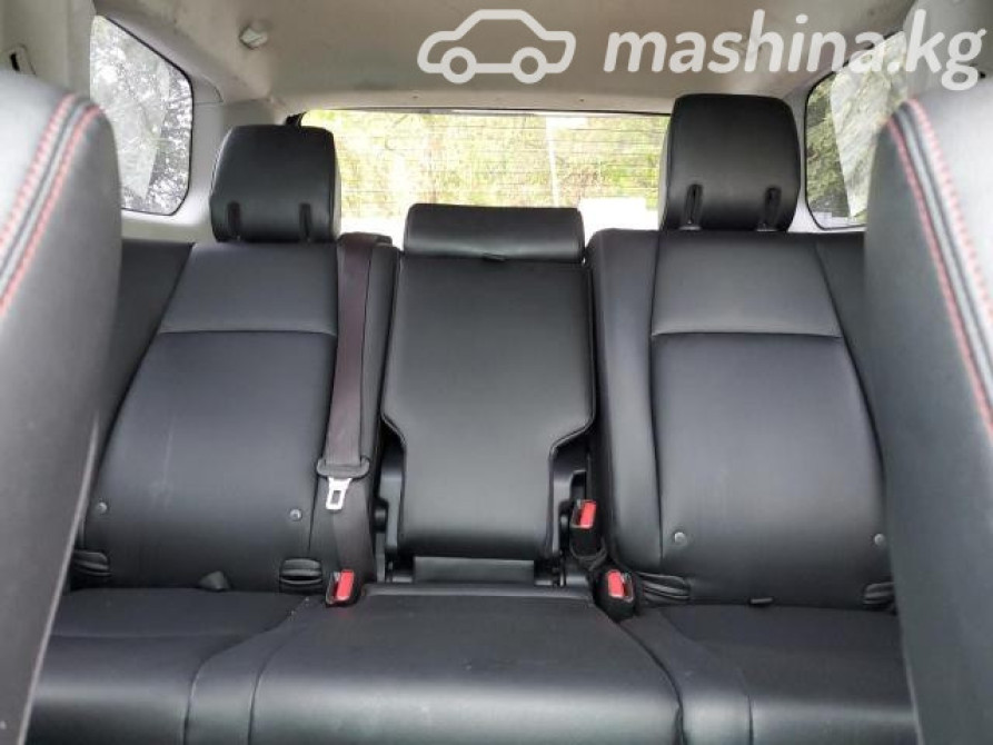 Toyota 4Runner V Рестайлинг 4.0, 2021 Бишкек - изображение 5