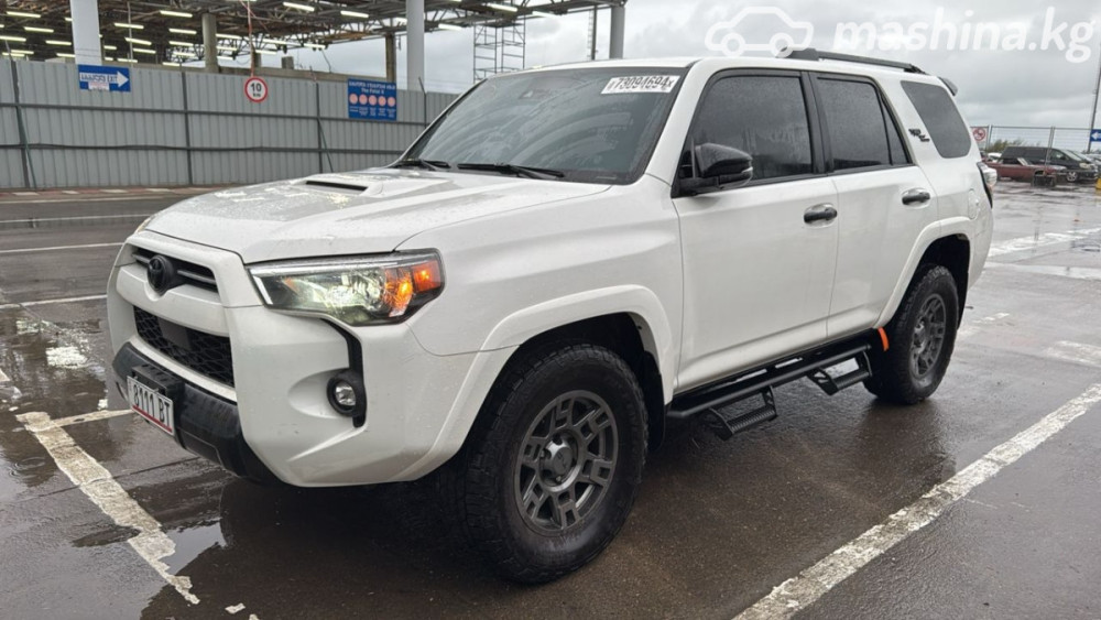 Toyota 4Runner V Рестайлинг 4.0, 2021 Бишкек - изображение 1