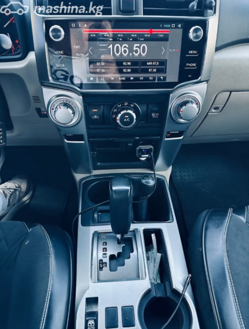 Toyota 4Runner V 4.0, 2011 Бишкек - изображение 8