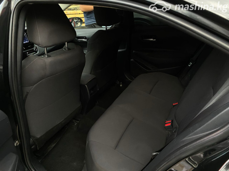 Toyota Corolla XI (E160, E170, E180) Рестайлинг 1 1.8, 2019 Бишкек - изображение 5