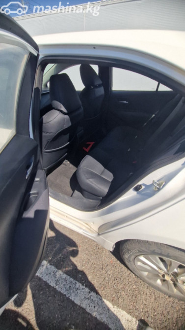 Toyota Corolla XI (E160, E170, E180) Рестайлинг 1 1.8, 2019 Бишкек - изображение 5