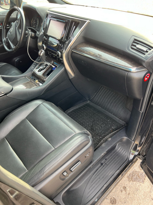 Toyota Alphard III Рестайлинг 3.5, 2019 Бишкек - сүрөт 11