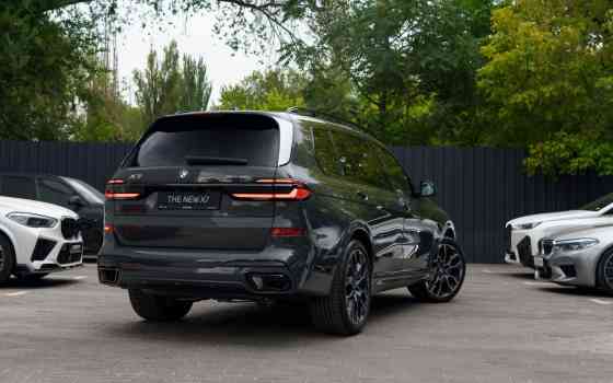 BMW X7 I (G07) Рестайлинг 40i 3.0, 2025 Бишкек