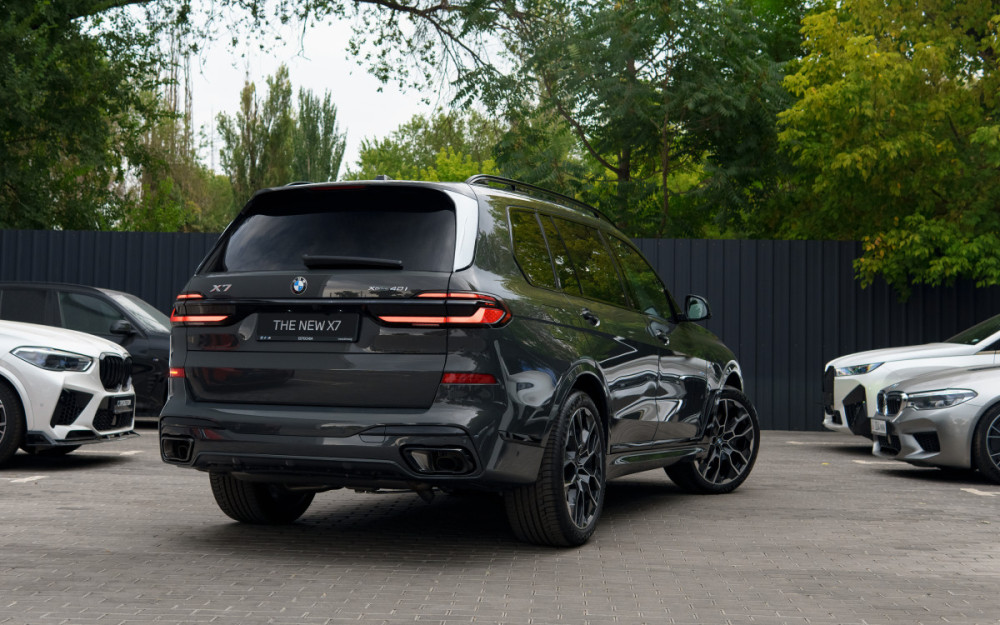 BMW X7 I (G07) Рестайлинг 40i 3.0, 2025 Бишкек - сүрөт 4