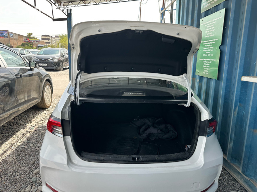Toyota Corolla XII (E210) Sporty 1.8, 2019 Бишкек - изображение 7